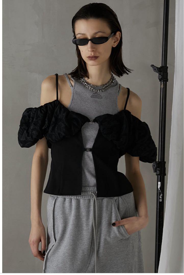 今ならほぼ即納！ Sheer jacquard top. sleeve volume トップス