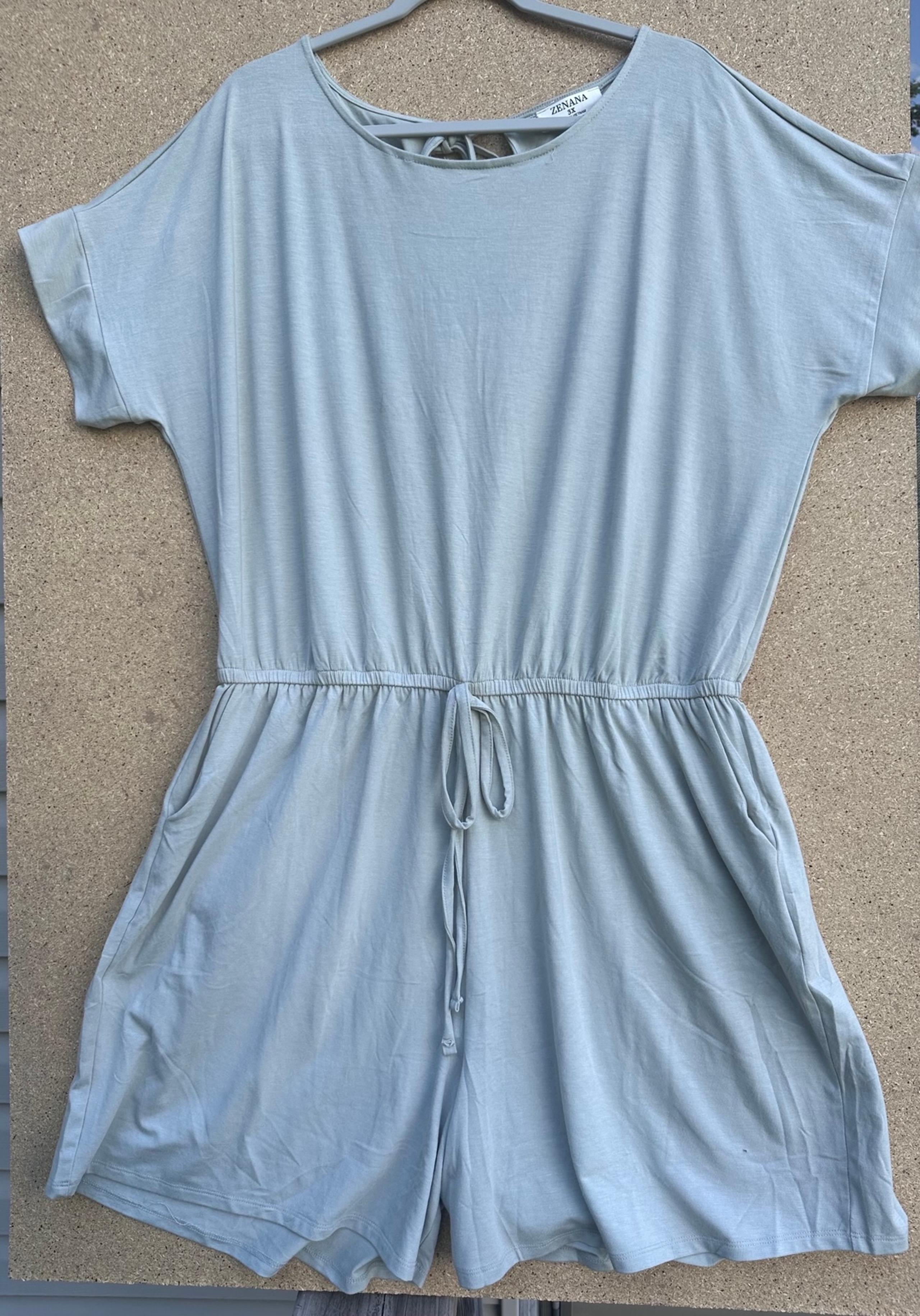 Zenana Outfitters Soft Gray Romper Jumpsuit Size 3XL