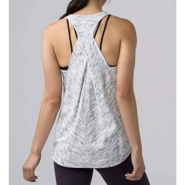 LULULEMON ATHLETICA Essential Tank Size 8