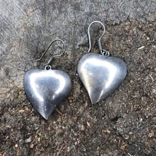 Vintage Taxco Mexican silver heart dangle earrings