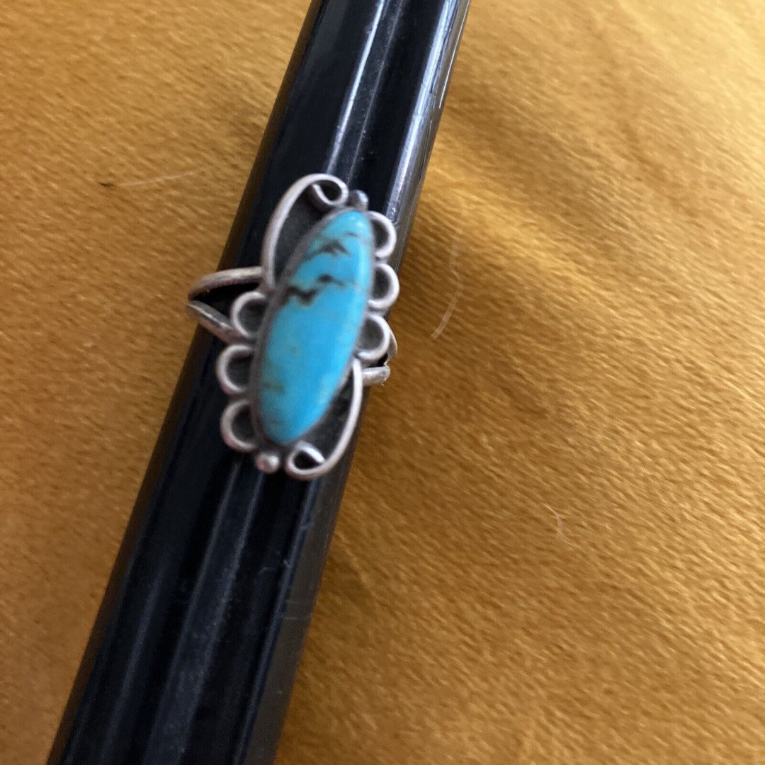 Vintage Sterling Silver Navajo Turquoise Native American Indian Ring Old Pawn