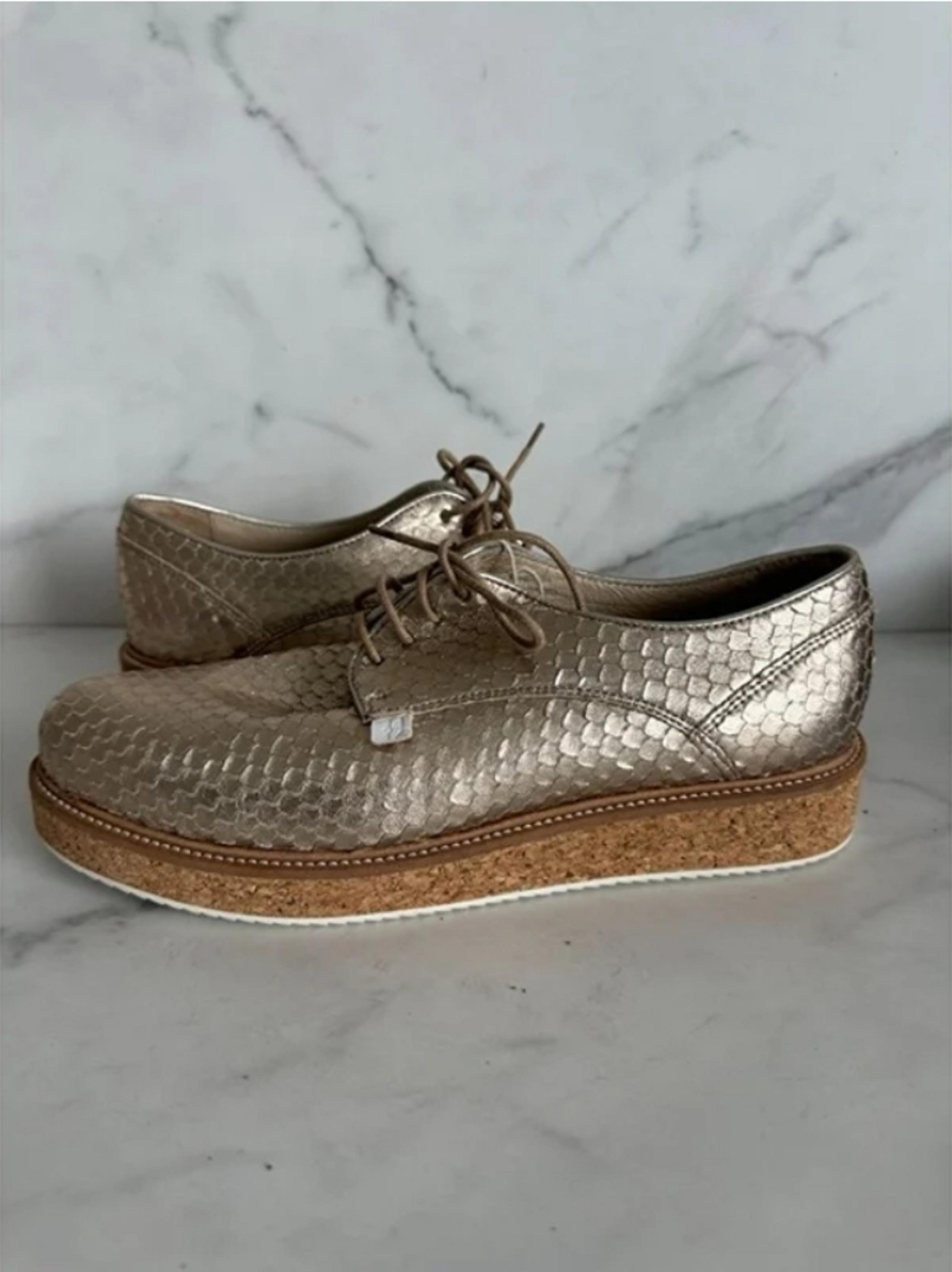 Trussardi Gold oxfords