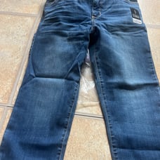NWT 4 pairs belted capris secretly slender St. John’s Bay 10p mid rise