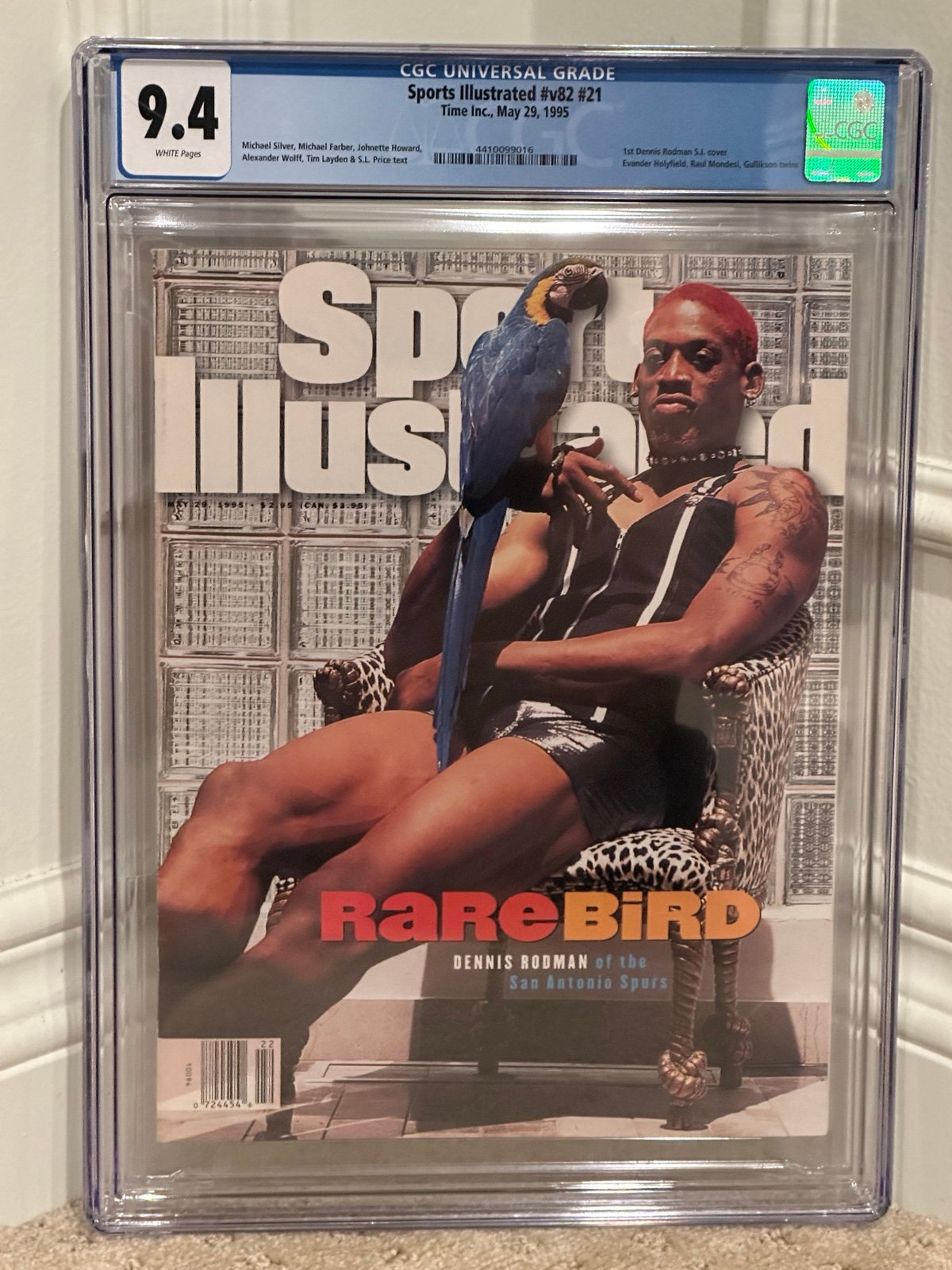 Dennis Rodman Sports Illustrated Newsstand May 1995 First Cover CGC 9.4 Low Pop