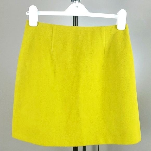 Henri Bendel New York Mini Skirt, Sz 8 100% Wool,USA