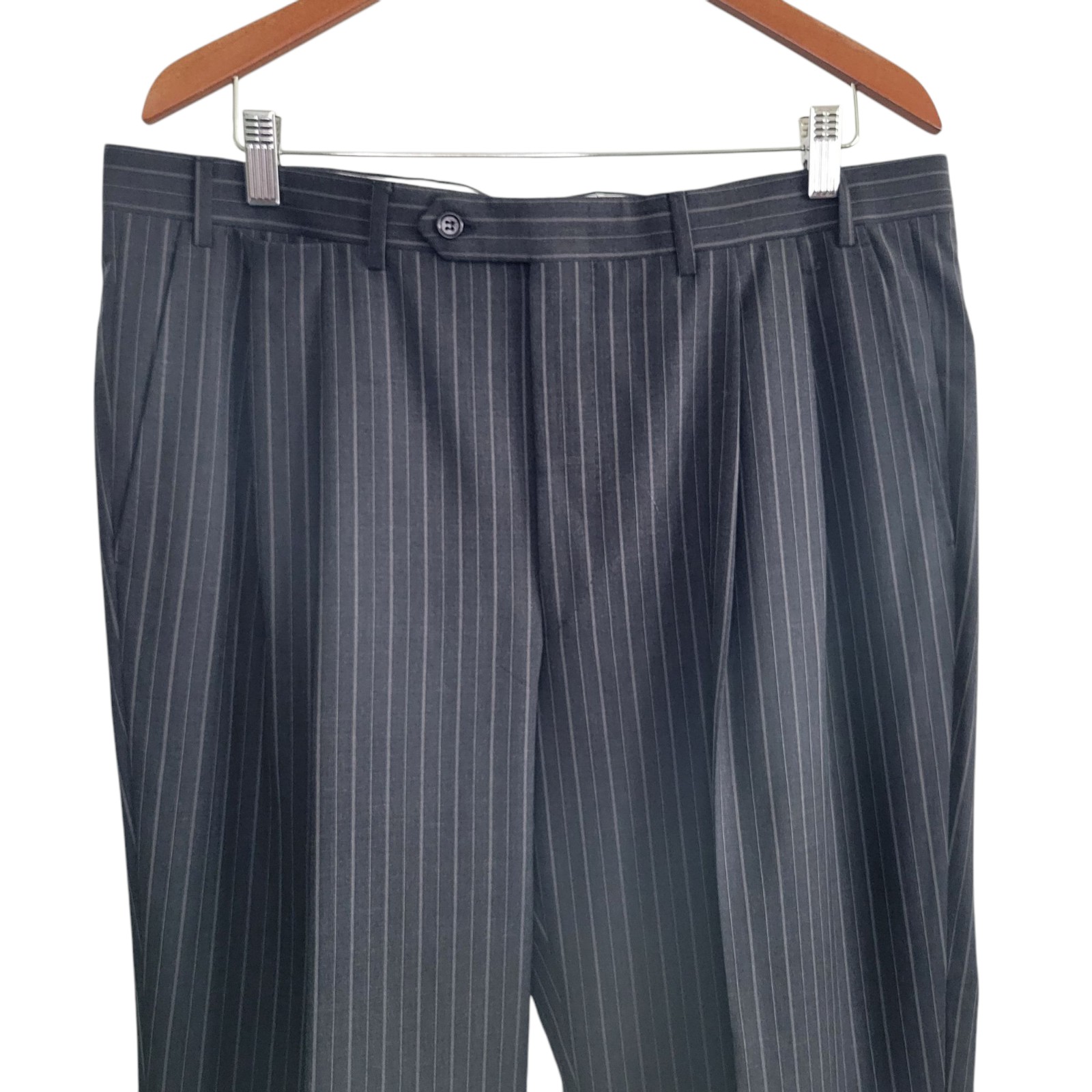 Canali Men's Pleated Cuffed Wool Dress Pants Black Pinstripe IT Size 52/US 36x30