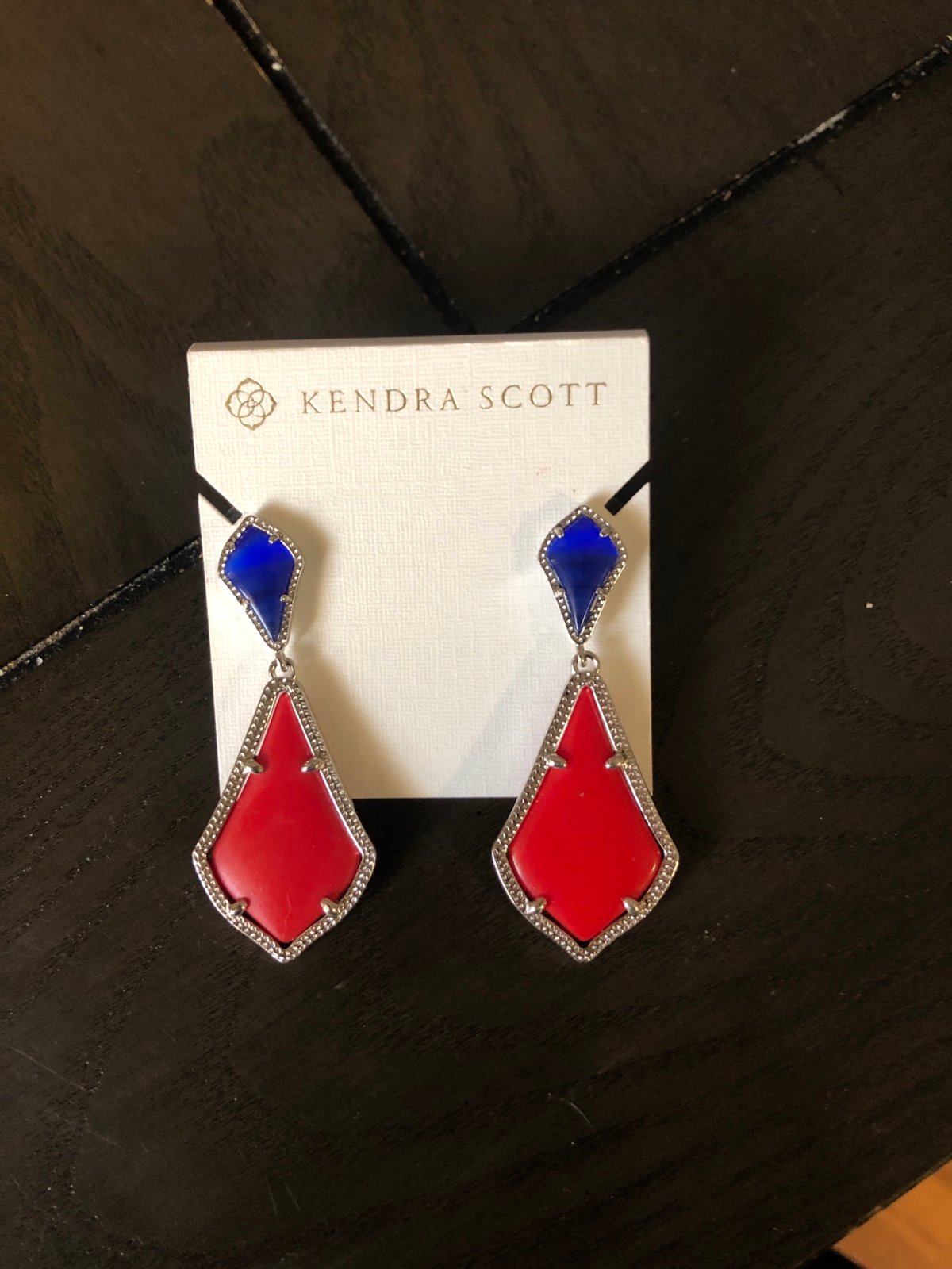 kendrascott earrings for women custom made