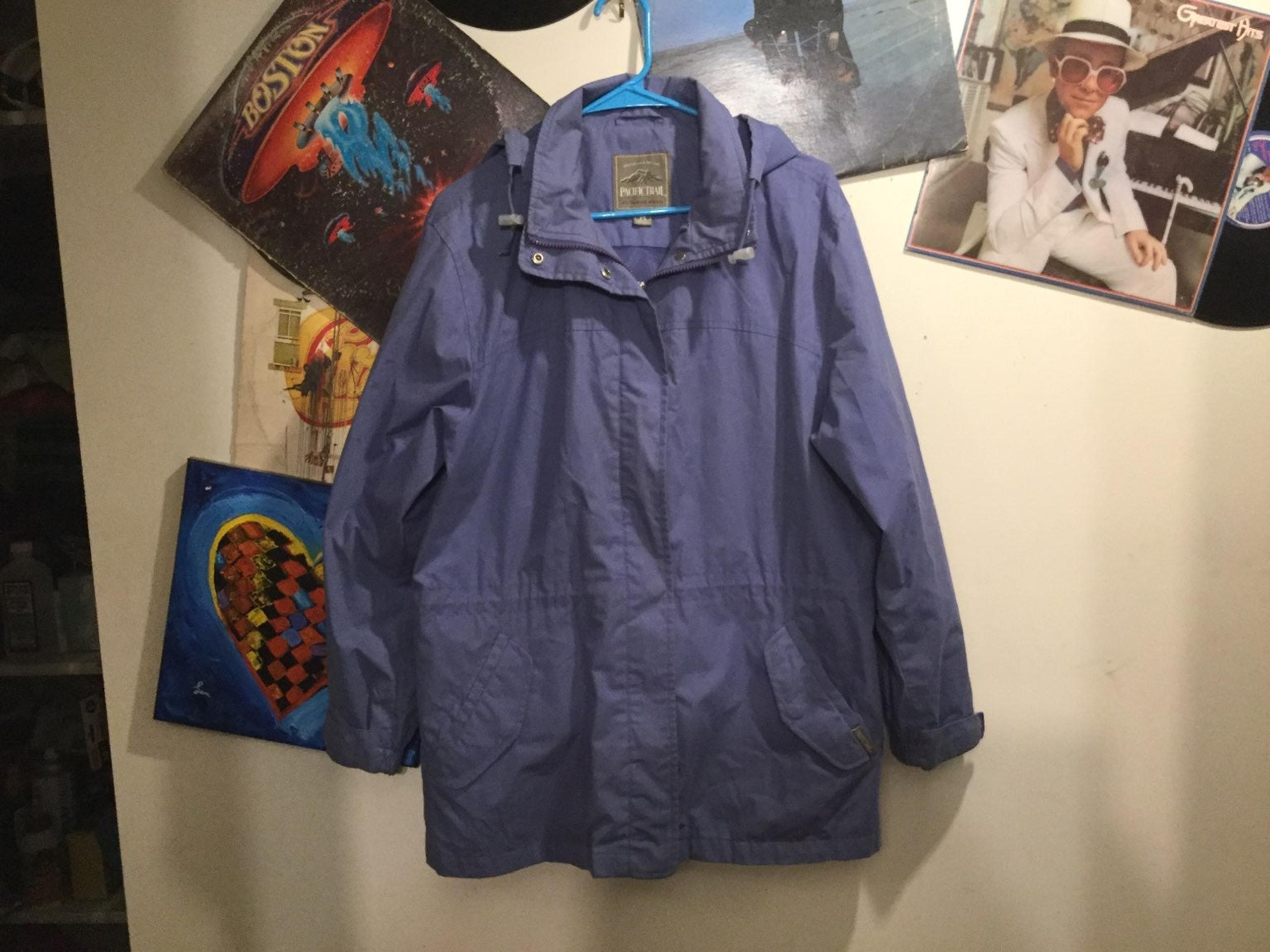 PACIFIC TRAIL WOMEN HOODED WINDBREAKER M