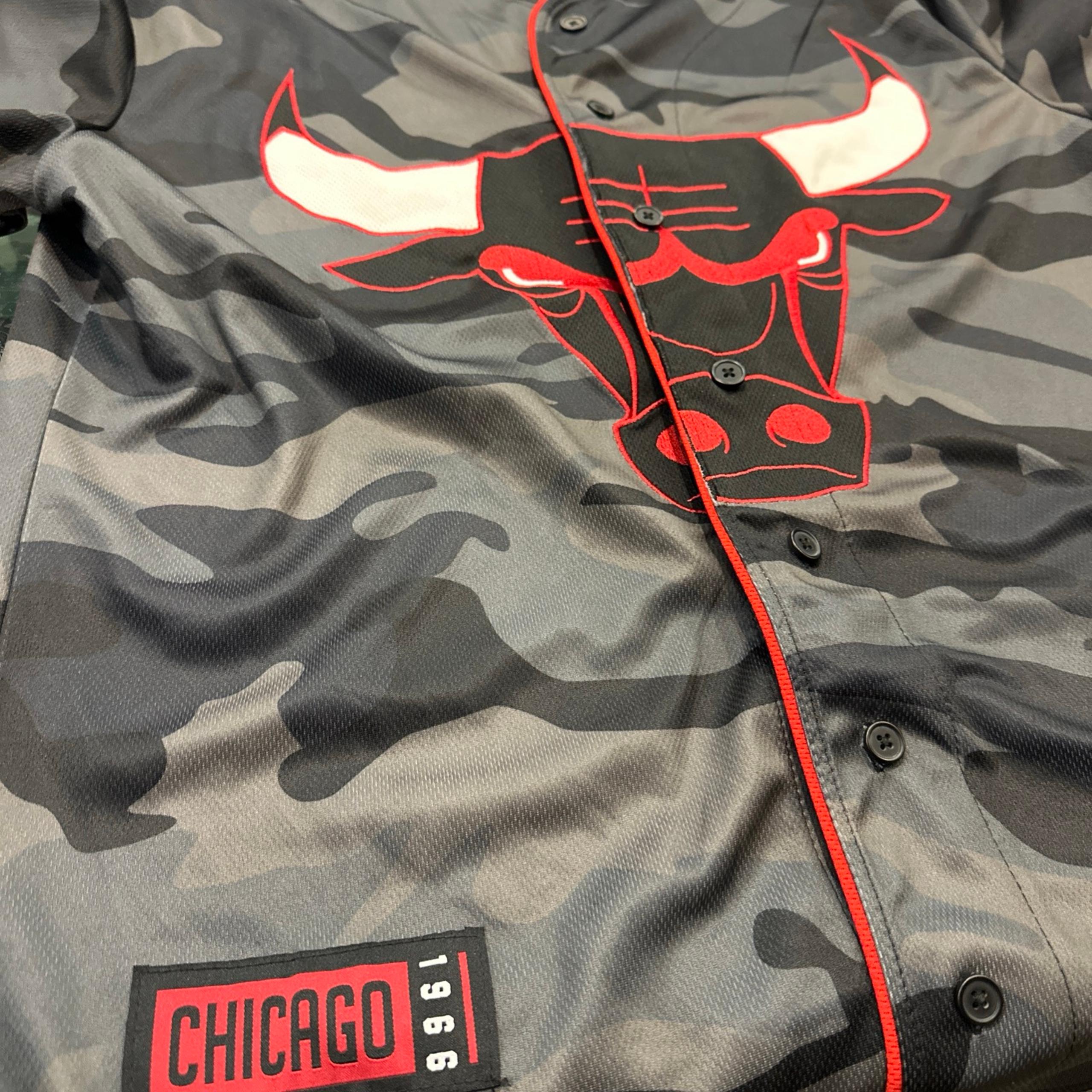 Chicago Bulls Camo Jersey Mens Medium NBA Basketball Sports