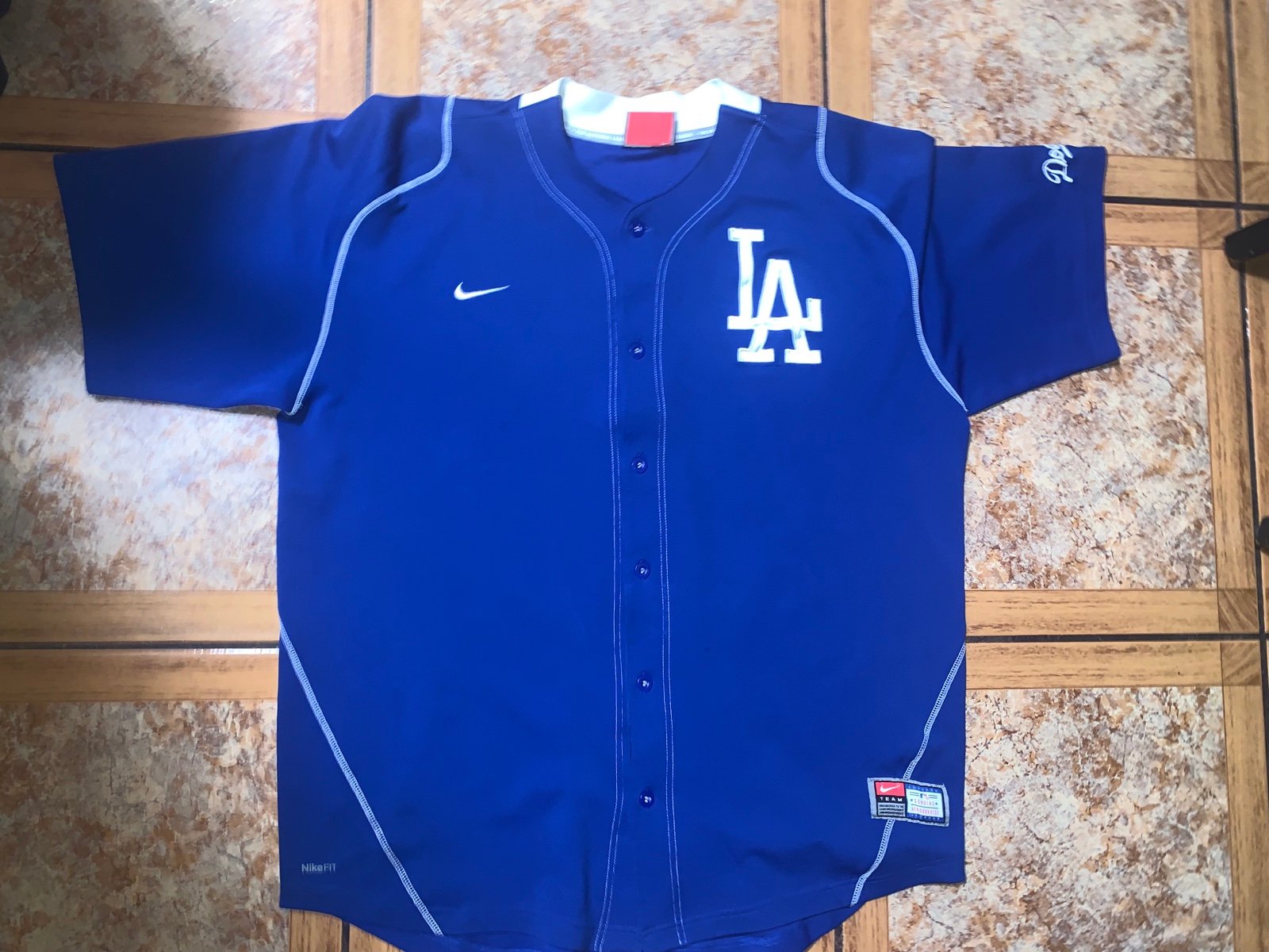 Vintage Los Angeles Dodgers Jersey Mens Blue Nike Team Genuine Merch.