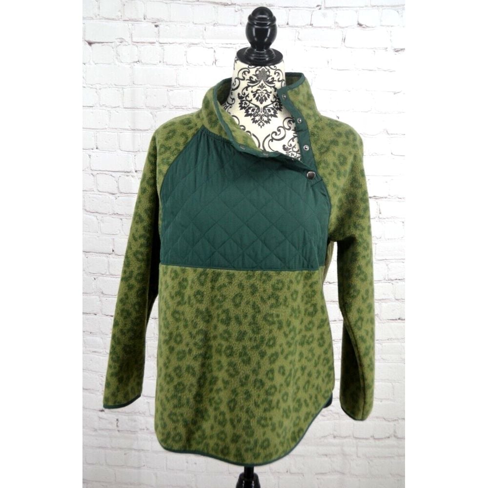 J. CREW Women's Quilted Button Neck Sherpa Tunic Fleece SIZE SMALL Green Leopard