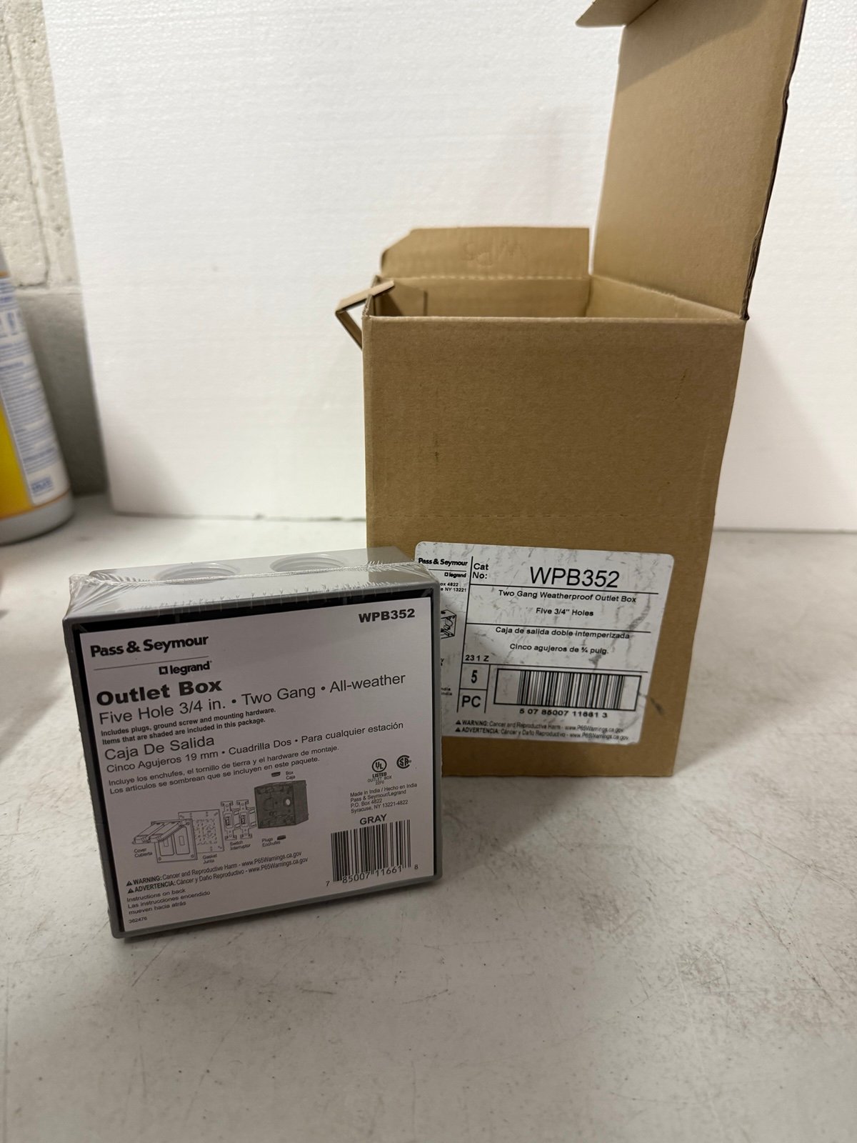 Pass & Seymour Legrand All Weather 2-Gang 5 Hole 3/4” Outlet Box (SET OF 5)