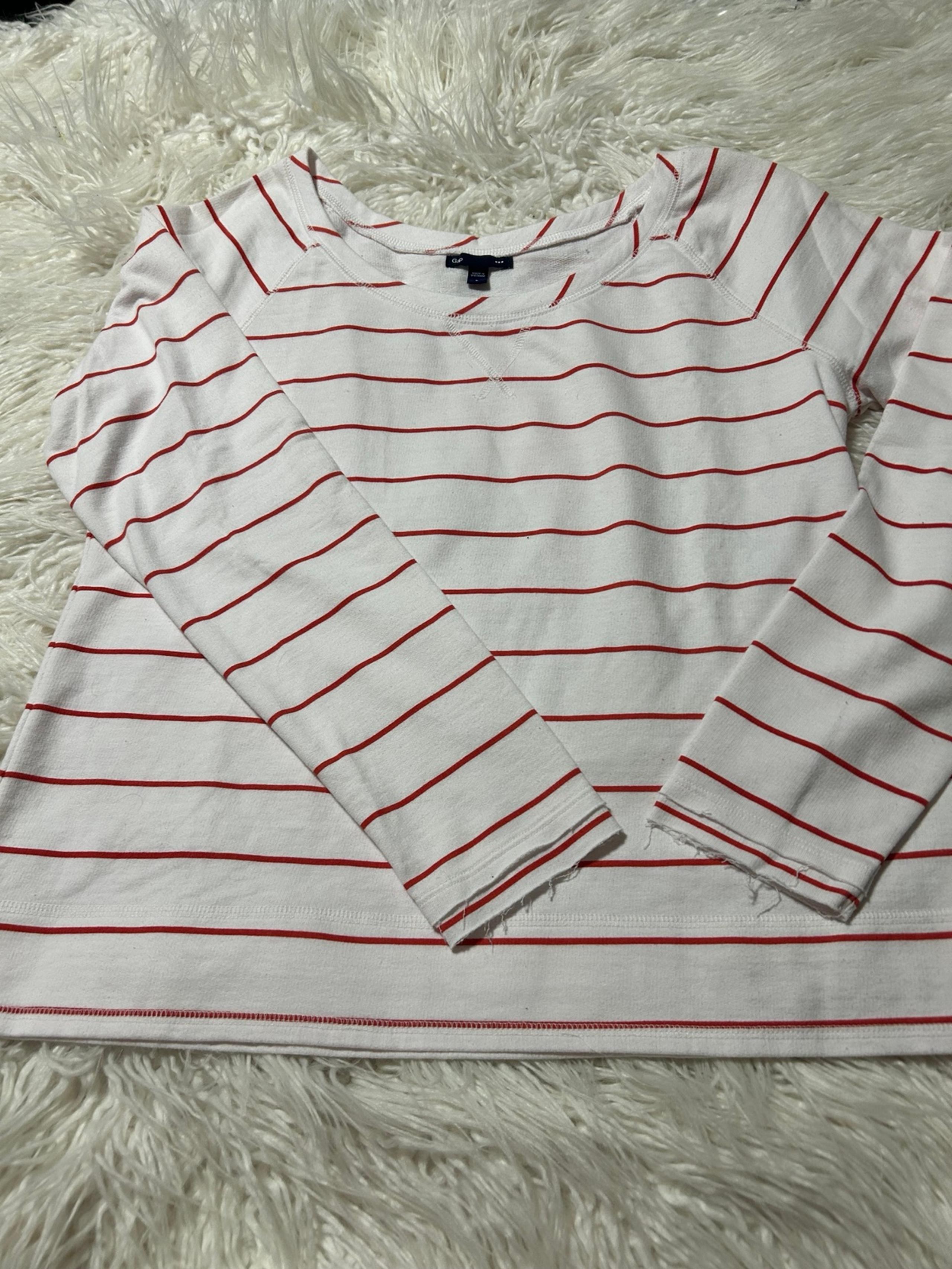 Gap womens stripe sweatshirt sz Large Gently use condition