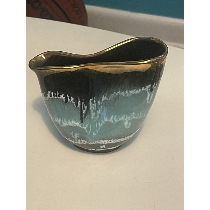 CARSTENS TONNIESHOF German Pottery Pinched Small Vase Gold Rim