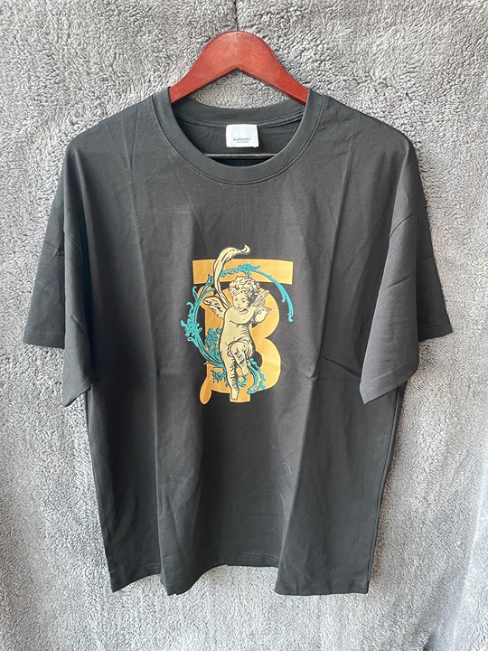 Men's Vintage T-Shirt In Size L