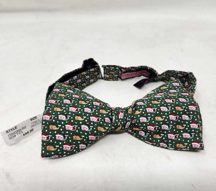 New men's Vineyard Vines Christmas Santa's helper whale bow tie