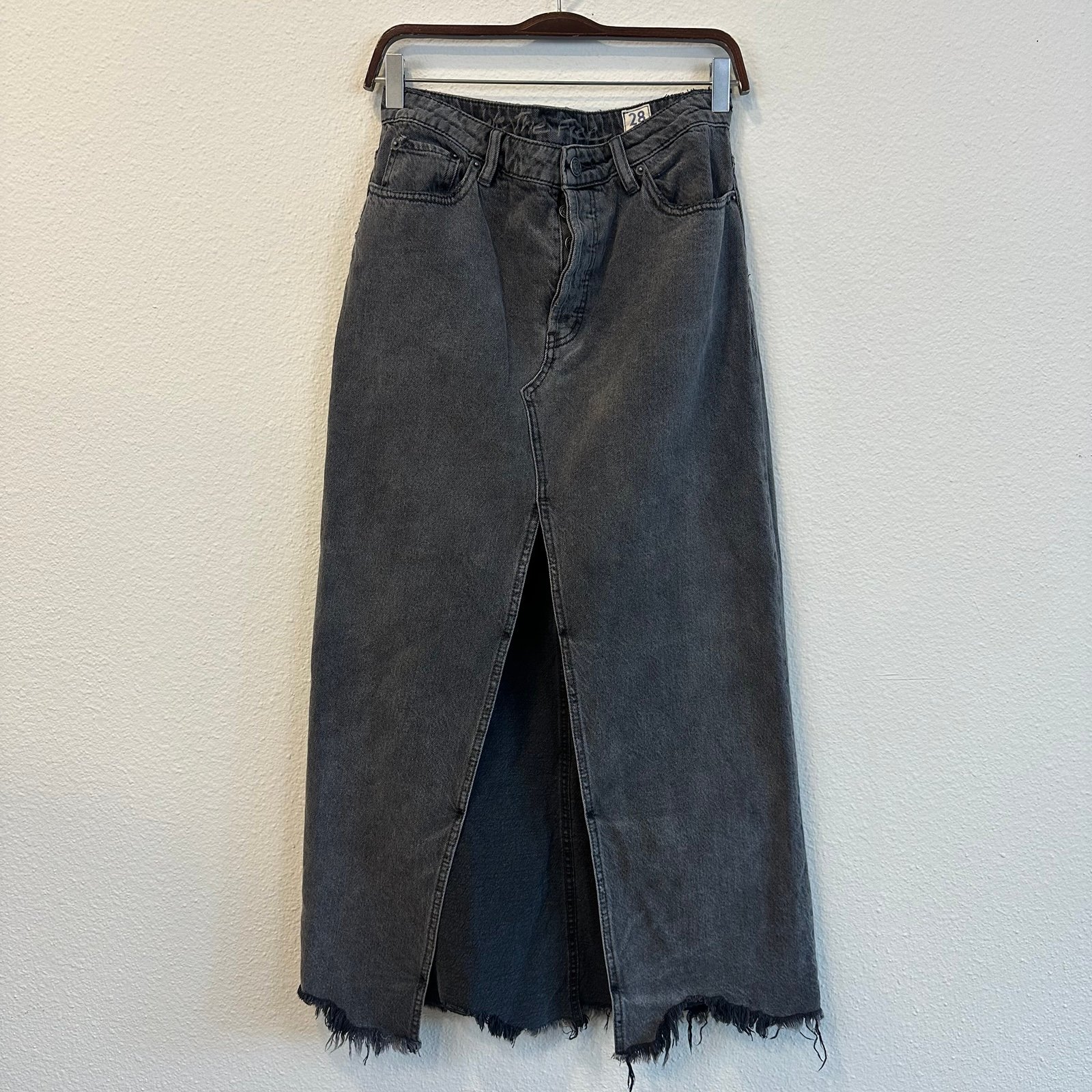 FP We The Free Maxi Denim Skirt Middle Slide Raw Hem Women’s 28