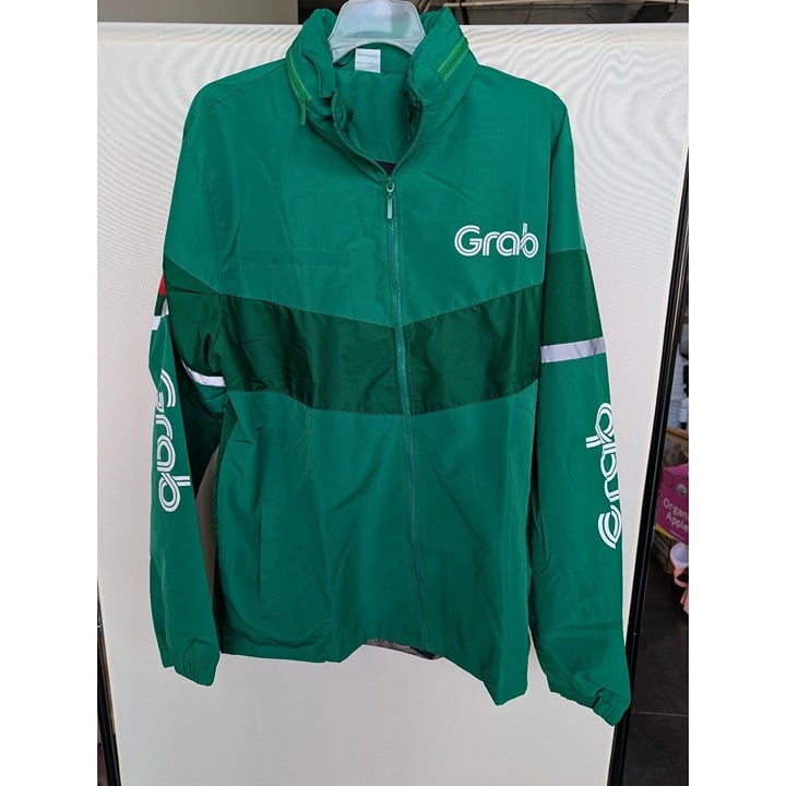 Grab Jacket Vietnam Motorbike Hooded Windbreaker Size Medium