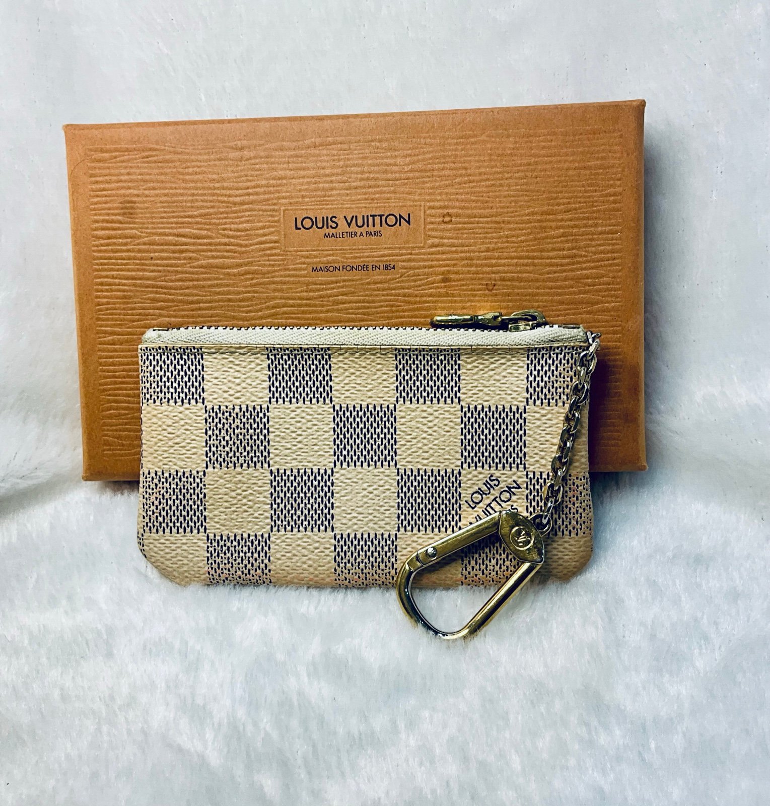 Louis Vuitton Damier Azure Key Cles Pouch