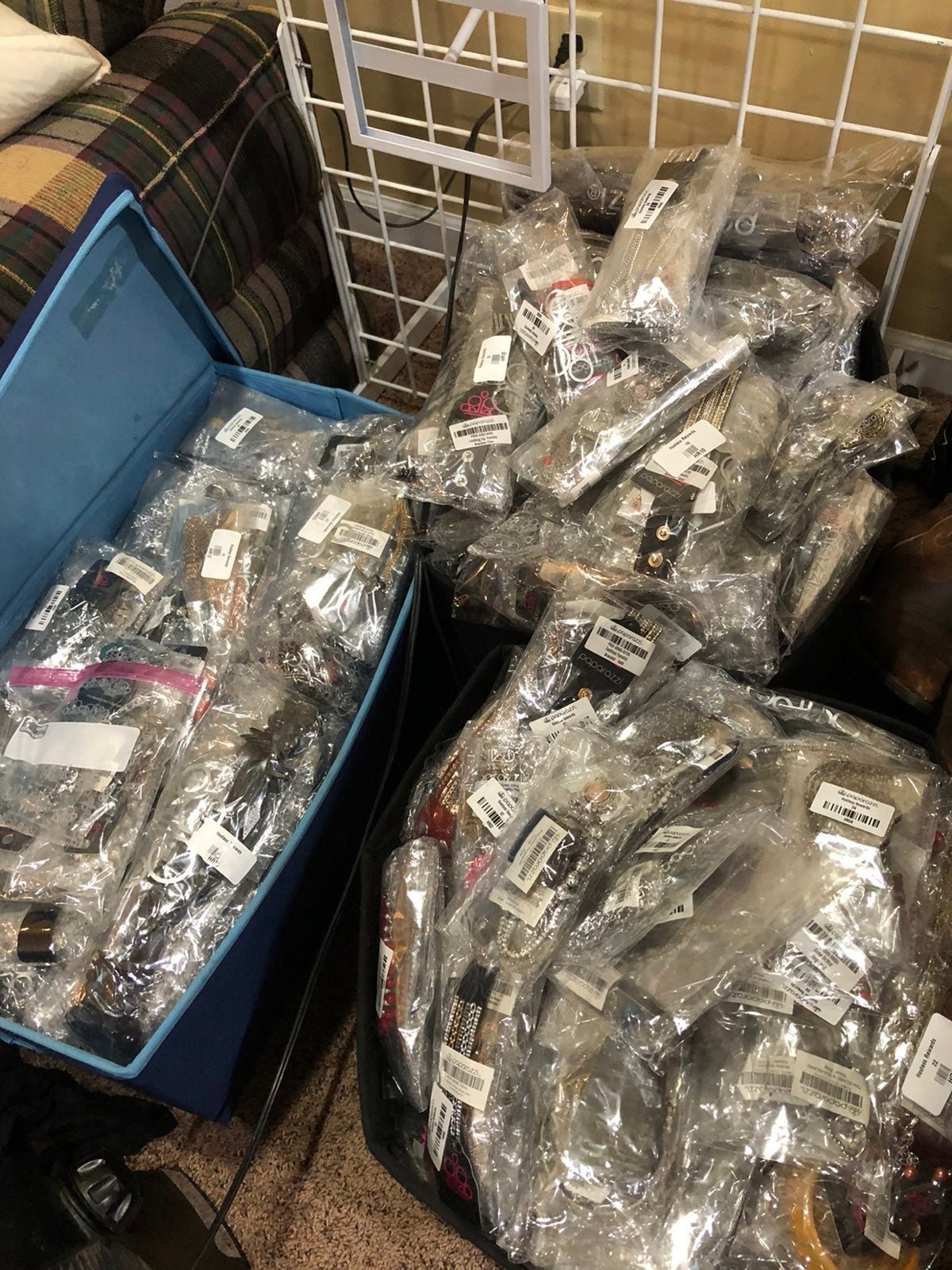 100 pieces - 2.25 each Paparazzi jewelry Lot Bundle