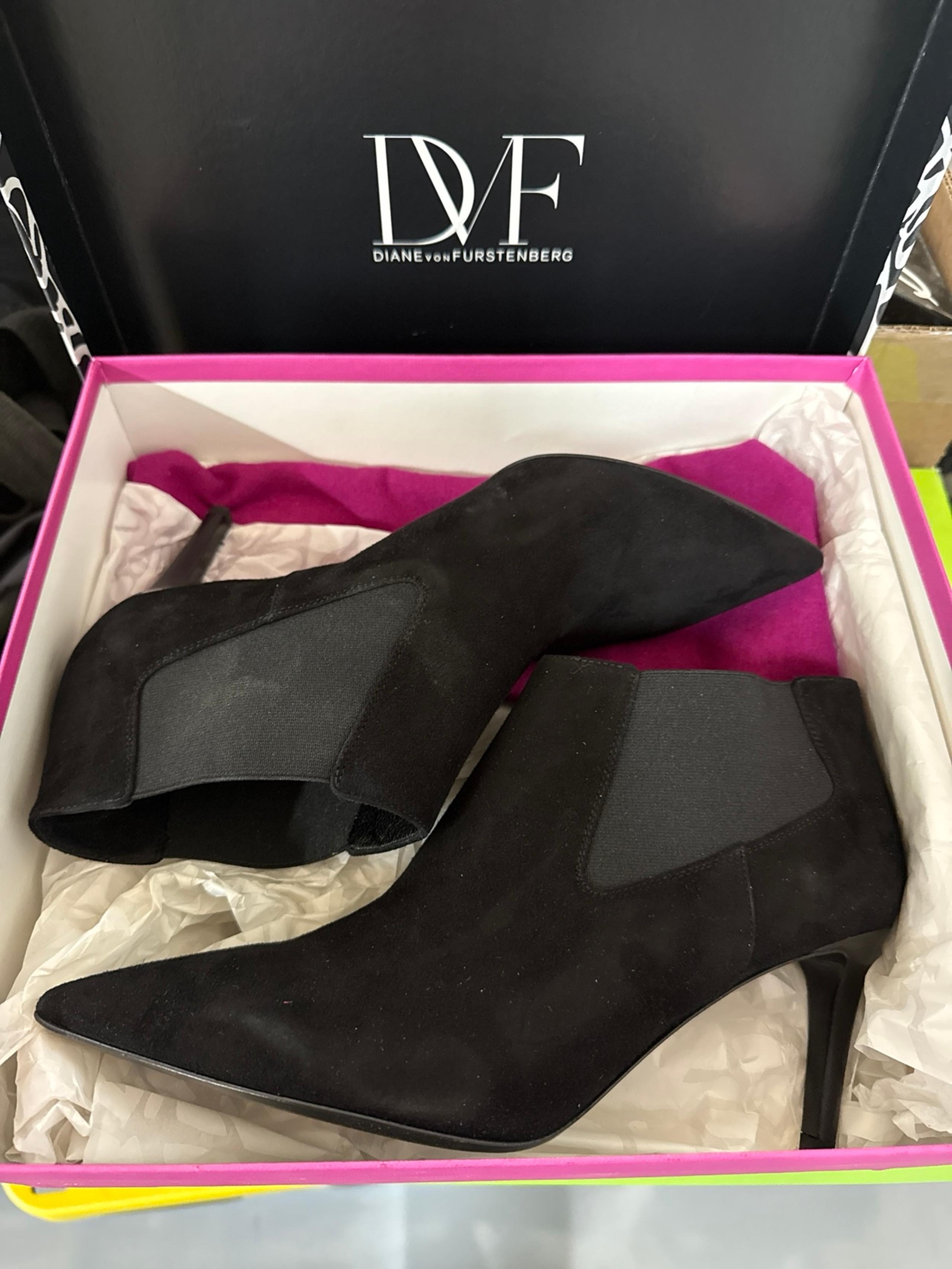 Diane von Furstenberg Holter Black Suede Ankle Boots size 10