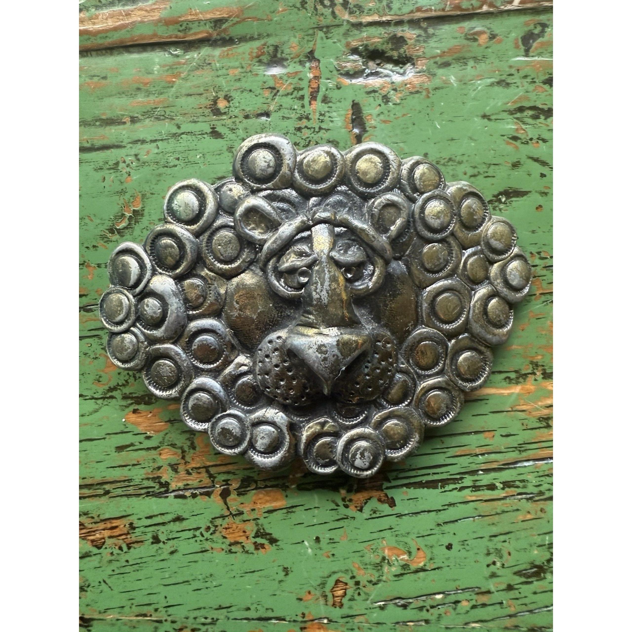 Vintage 1970s Lions Head belt buckle by The Great American Chicago Buckle Co