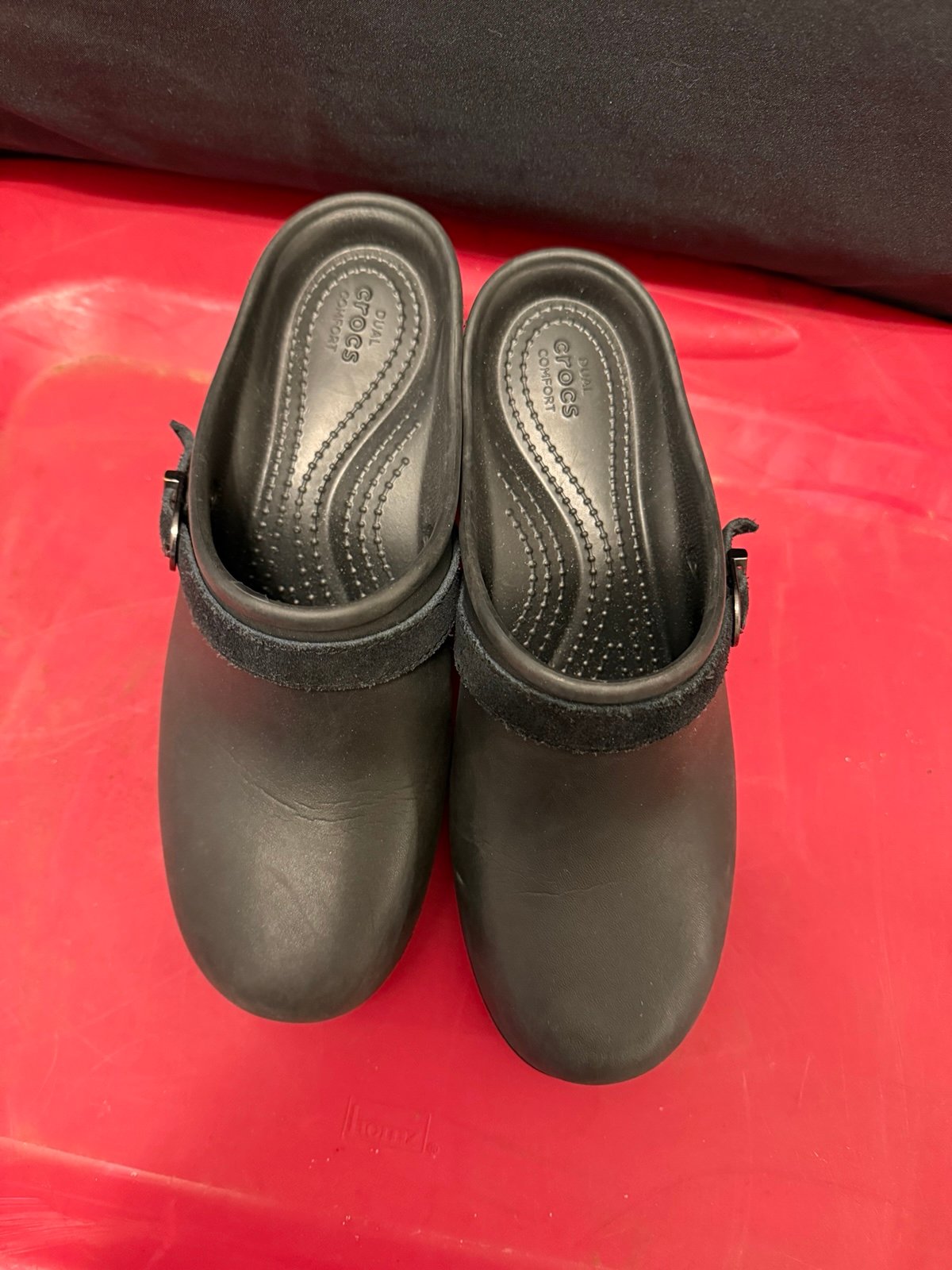 Crocs size 8 heels in black