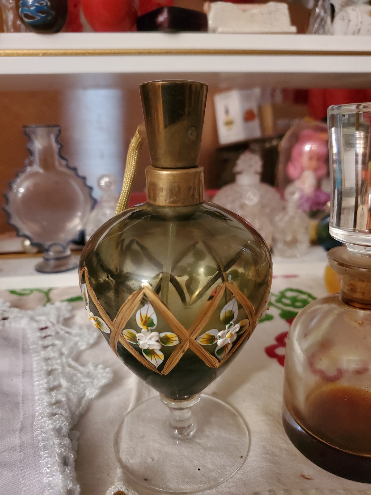 Vintage perfume bottle Atomizer hand painted unsigned