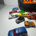 Hot Wheels -100 Criss Cross Crash Carrying Case with 20 Cars