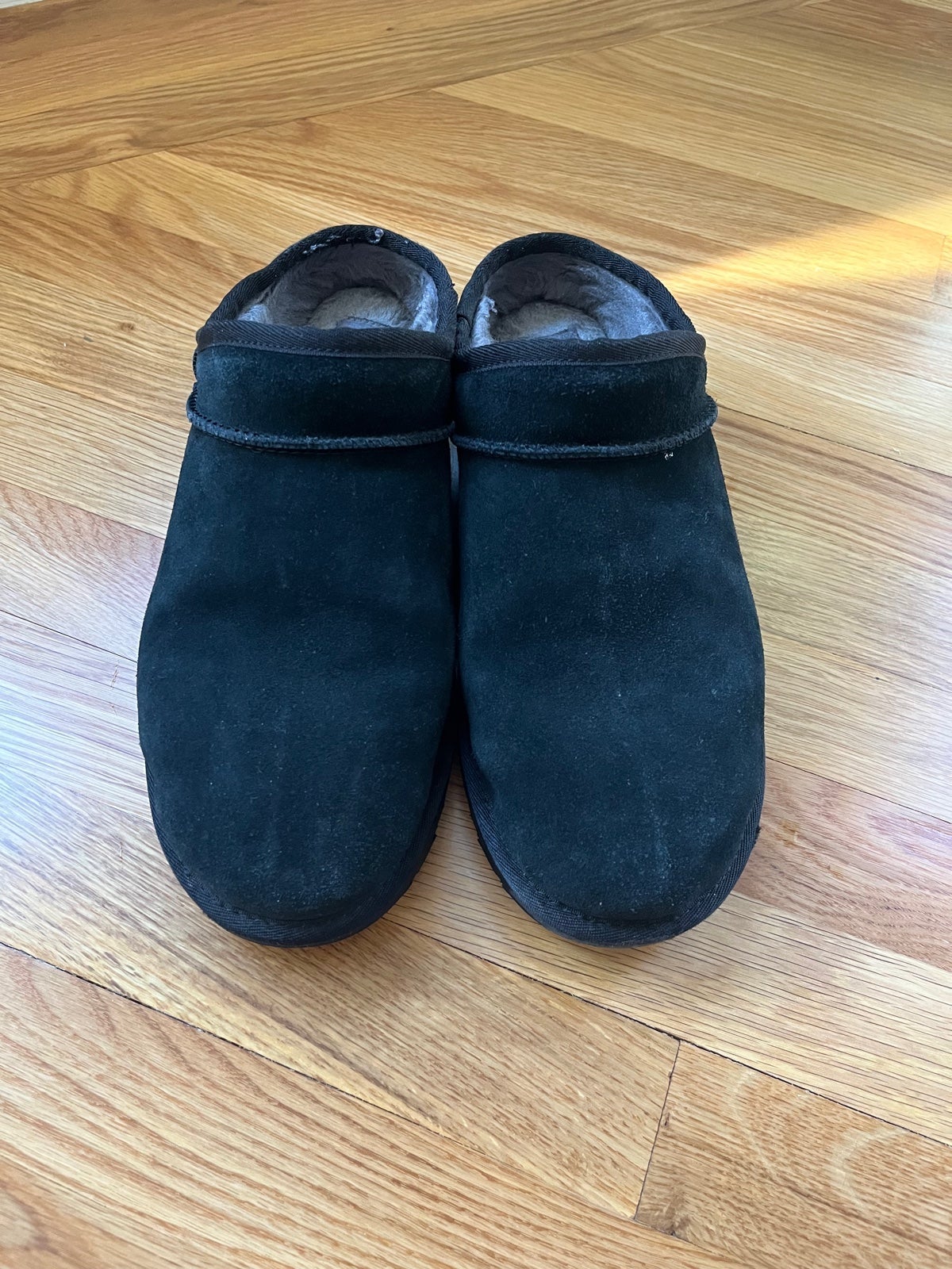 Women's Classic Slipper Slipper | UGG Official®