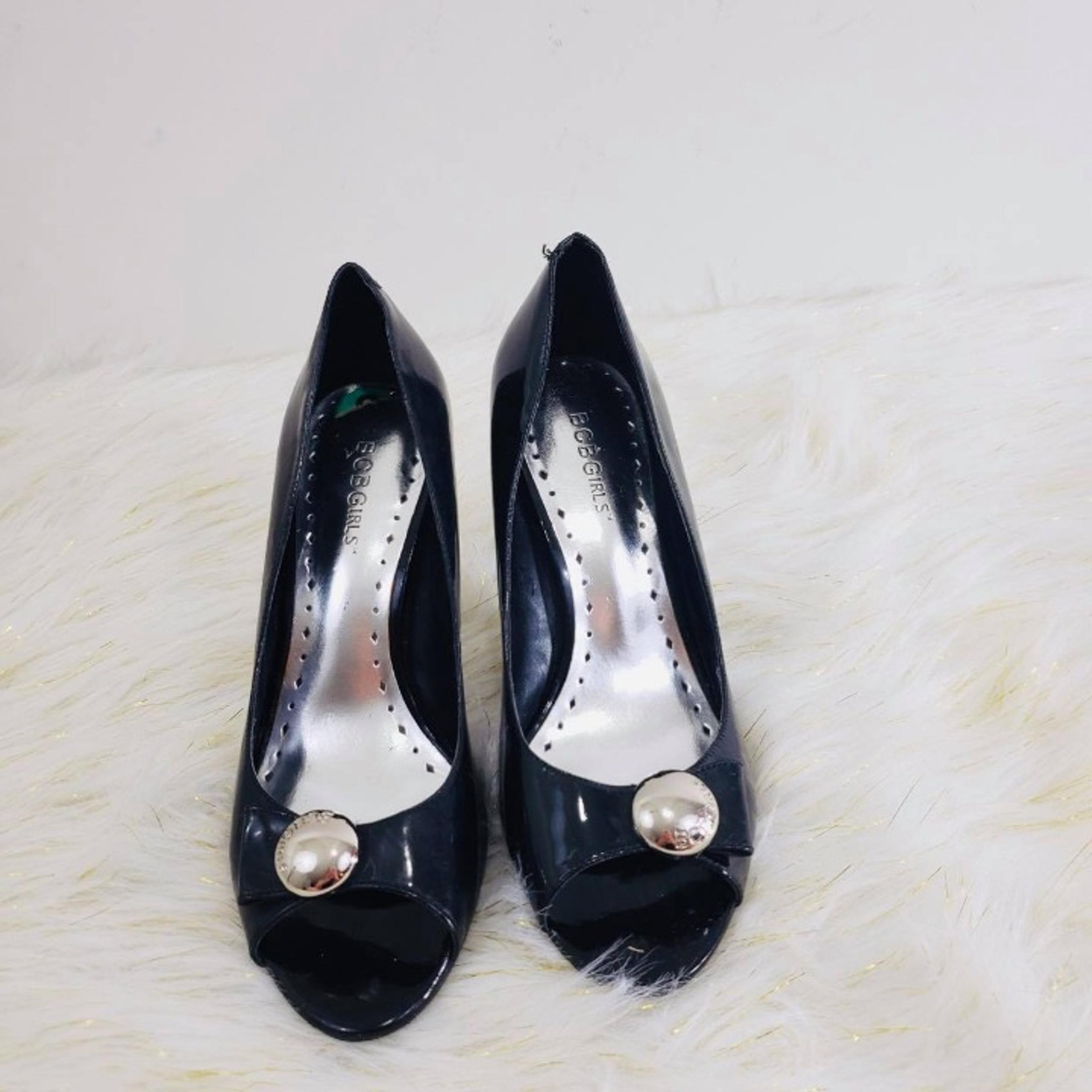 BCB Girls Woman's Sz 8B / 38 Black Heels
