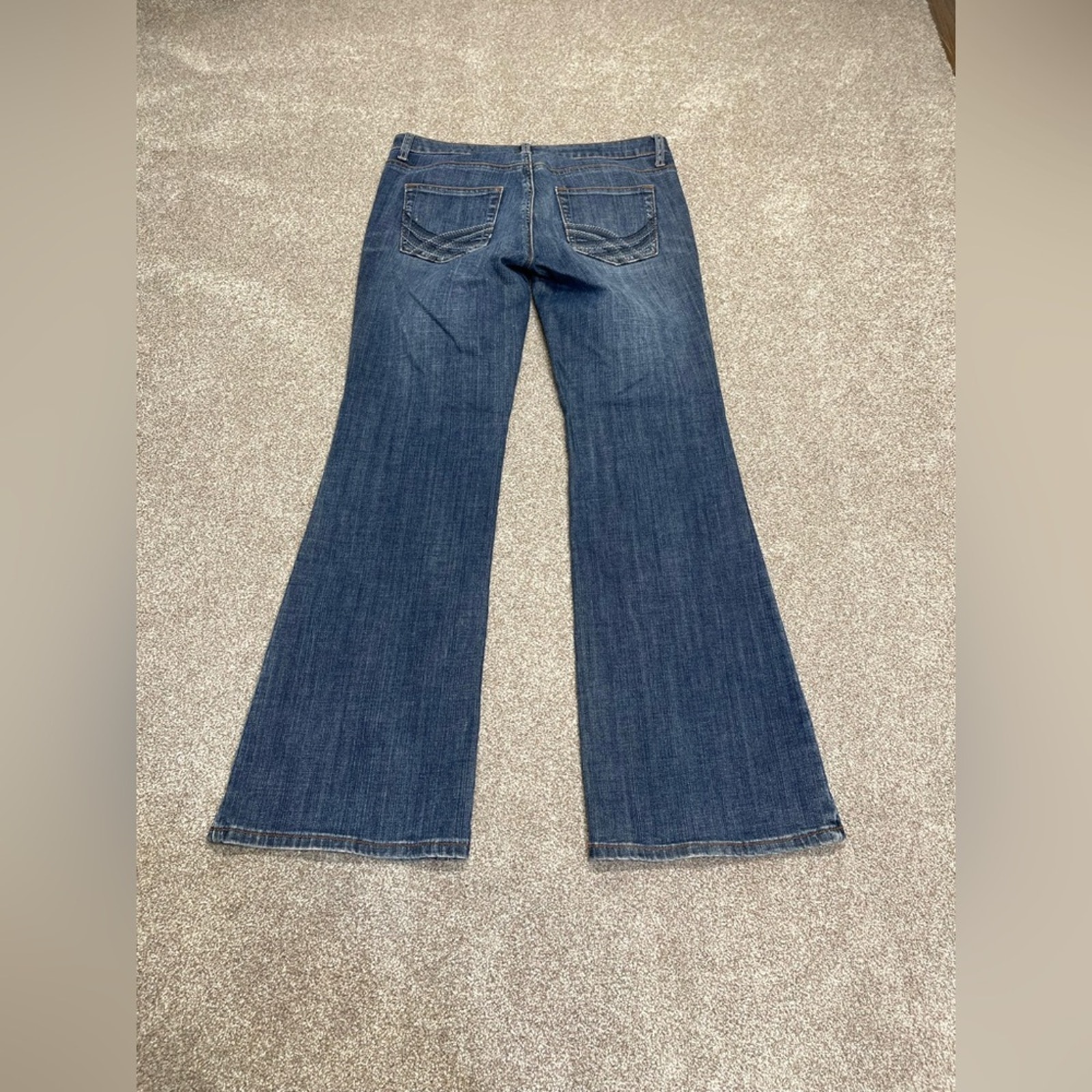 Y2K 00s grunge streetwear a.n.a a new approach modern flare jeans sz 6 low rise