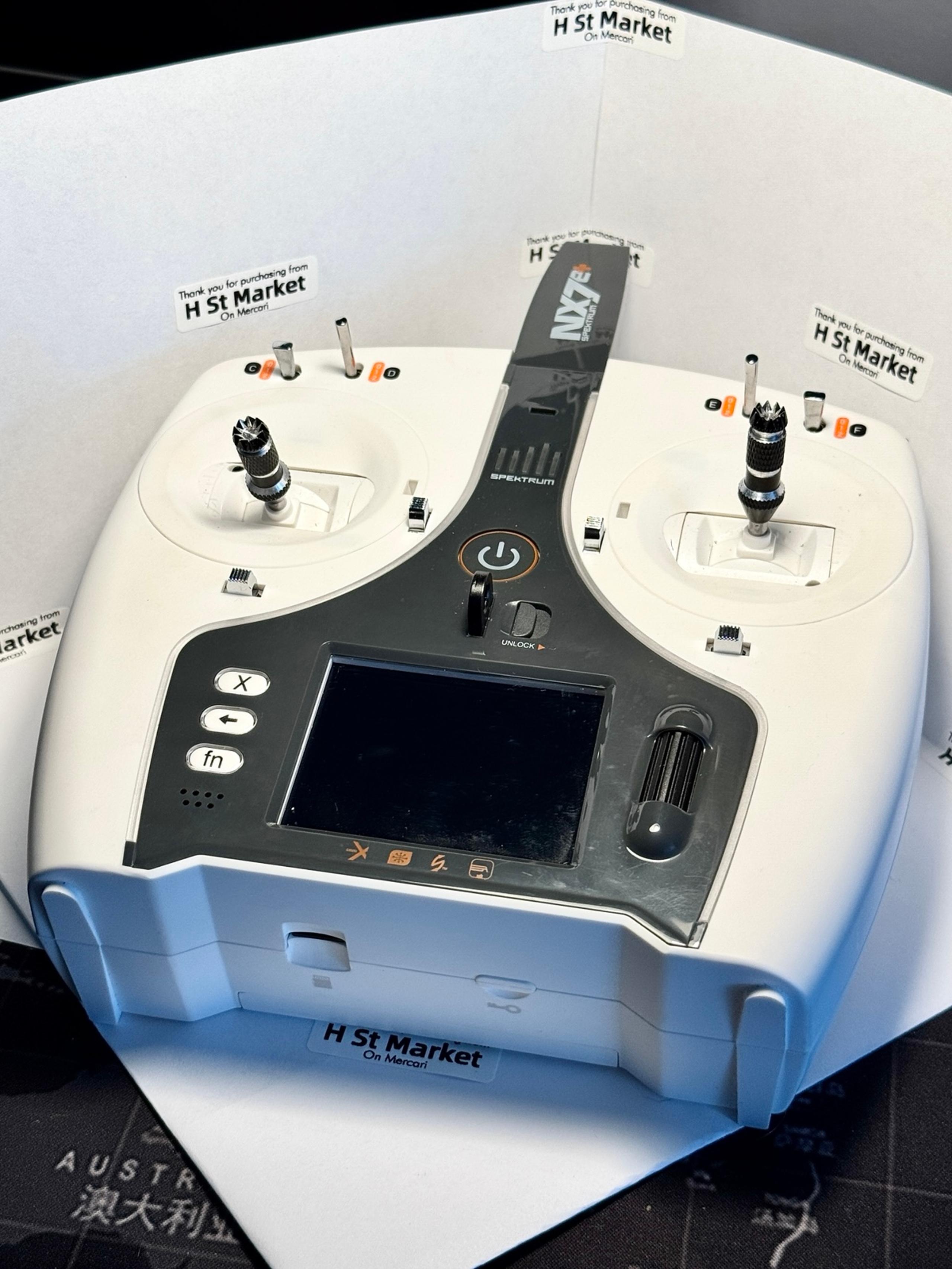 Spektrum NX7e Radio Transmitter White – Like New, Barely Used