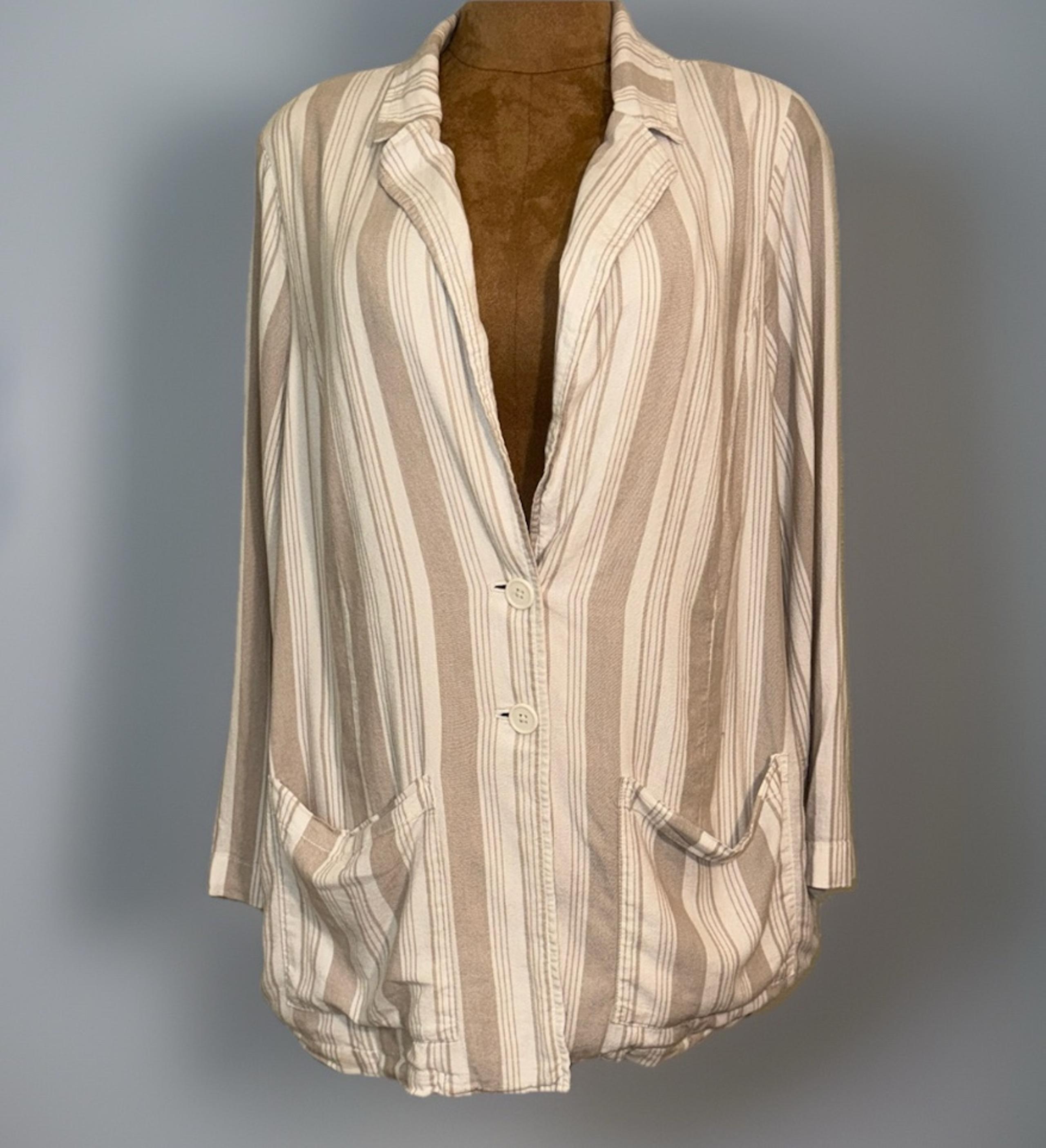 Torrid Size 3 3X Blazer, Beige White Striped, Soft Linen Blend Long Sleeve Lined