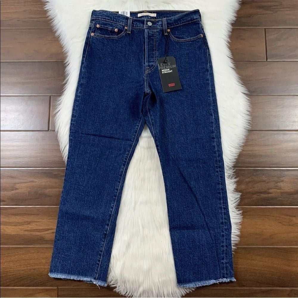 Levi's Women's Size 29 x 26 Below The Belt Wedgie Straight Denim Jeans