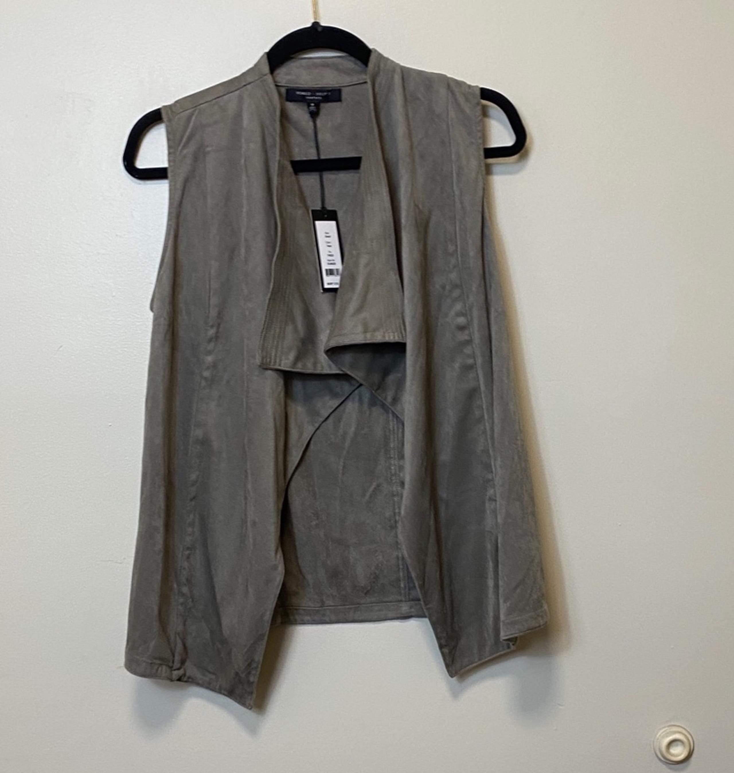 Romeo and Juliet Couture Velour Vest. Taupe. Size Small. NWT.
