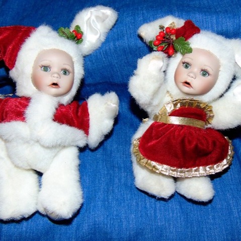 MARIE OSMOND CHRISTMAS SNOW BUNNIES DOLLS MATCHING PAIR EACH #985 (hand-number
