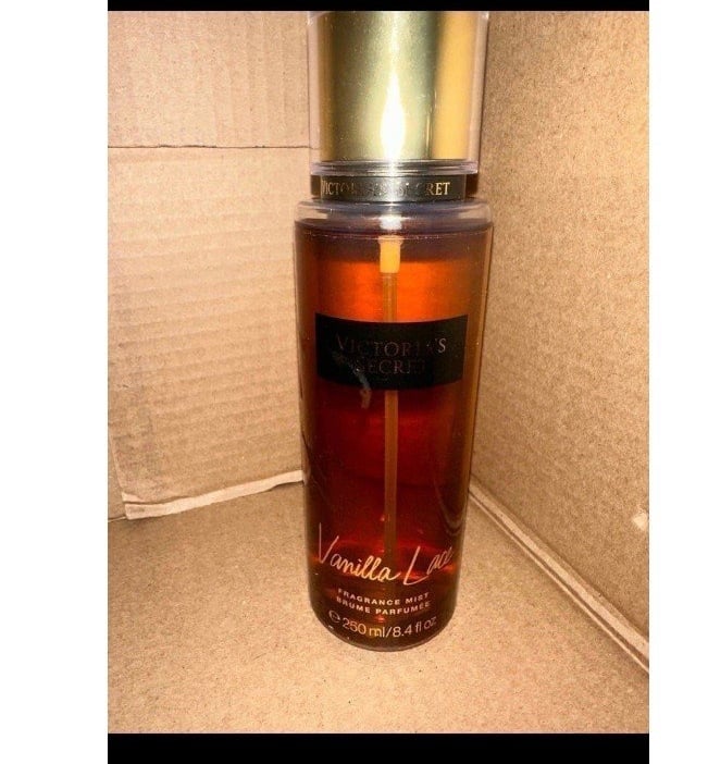 Victoria Secret Vanilla Lace Mist body spray