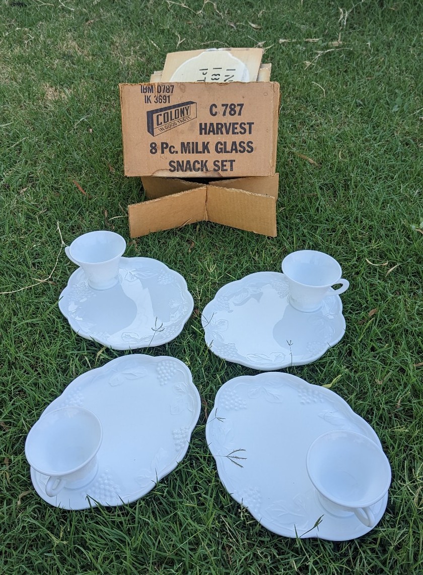 Vintage Colony Harvest Grape Milk Glass Snack Set 8 Piece NOS