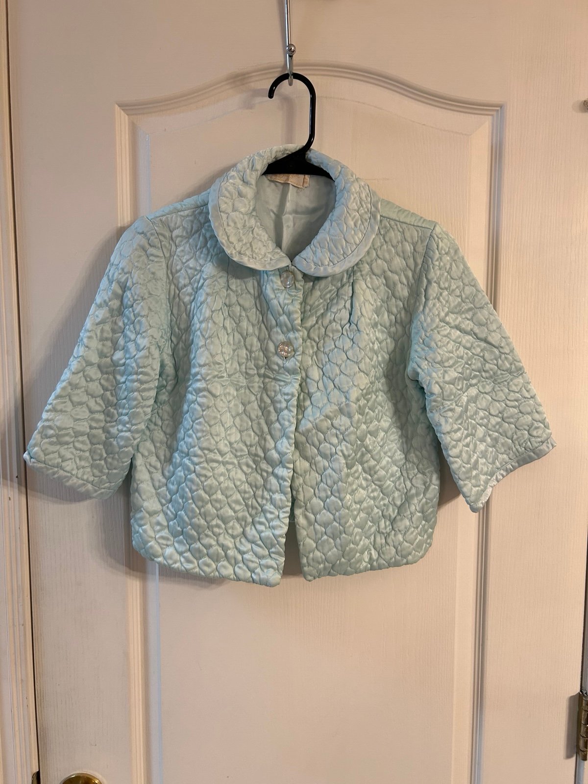 1937 Barbizon Petiti Puff Seraphim Satin Quilt House Stole/Coat Size Small
