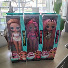 Lol Surprise OMG Swim Coadtal Qt, Paradise VIP,& Coral Waves