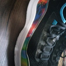 Curry's size 7 youth