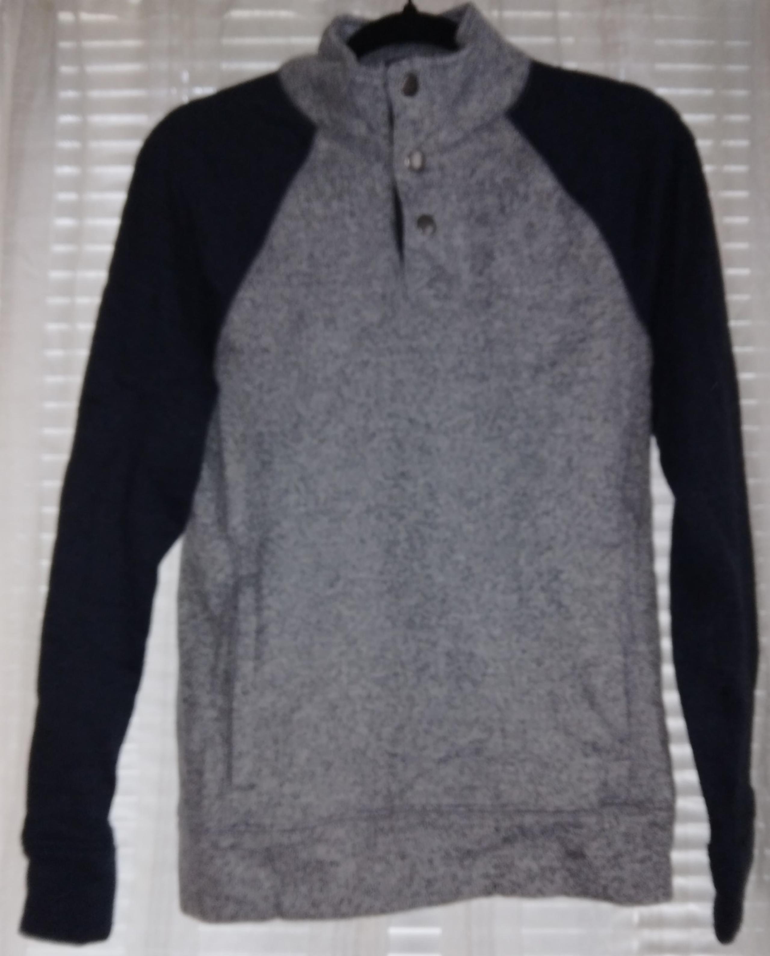 Women's sweatshirt
