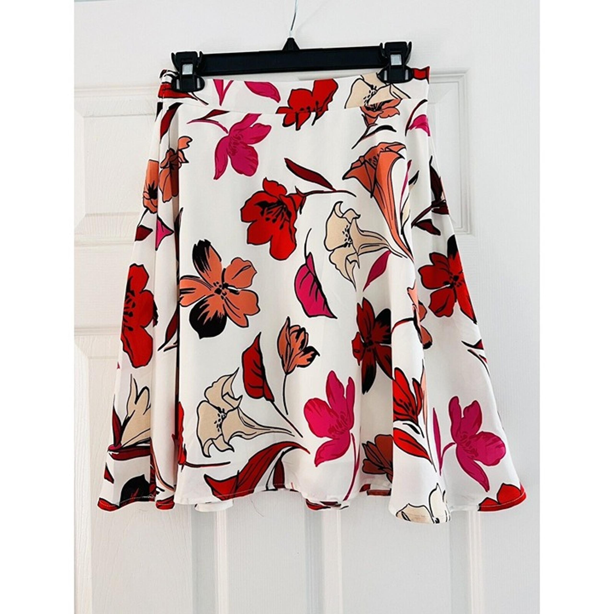 NWT Philosophy Republic Clothing Women Floral White Casual Mini Skirt Sz S