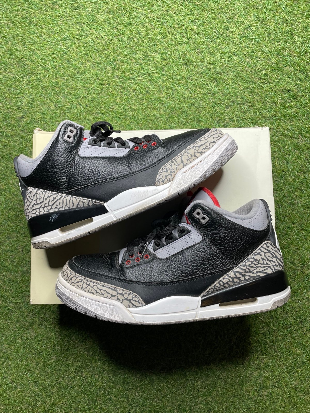 2018 Air Jordan 3 Retro OG Black Cement