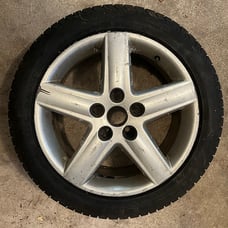 Pirelli P6 all-season mounted on Audi A4 rim