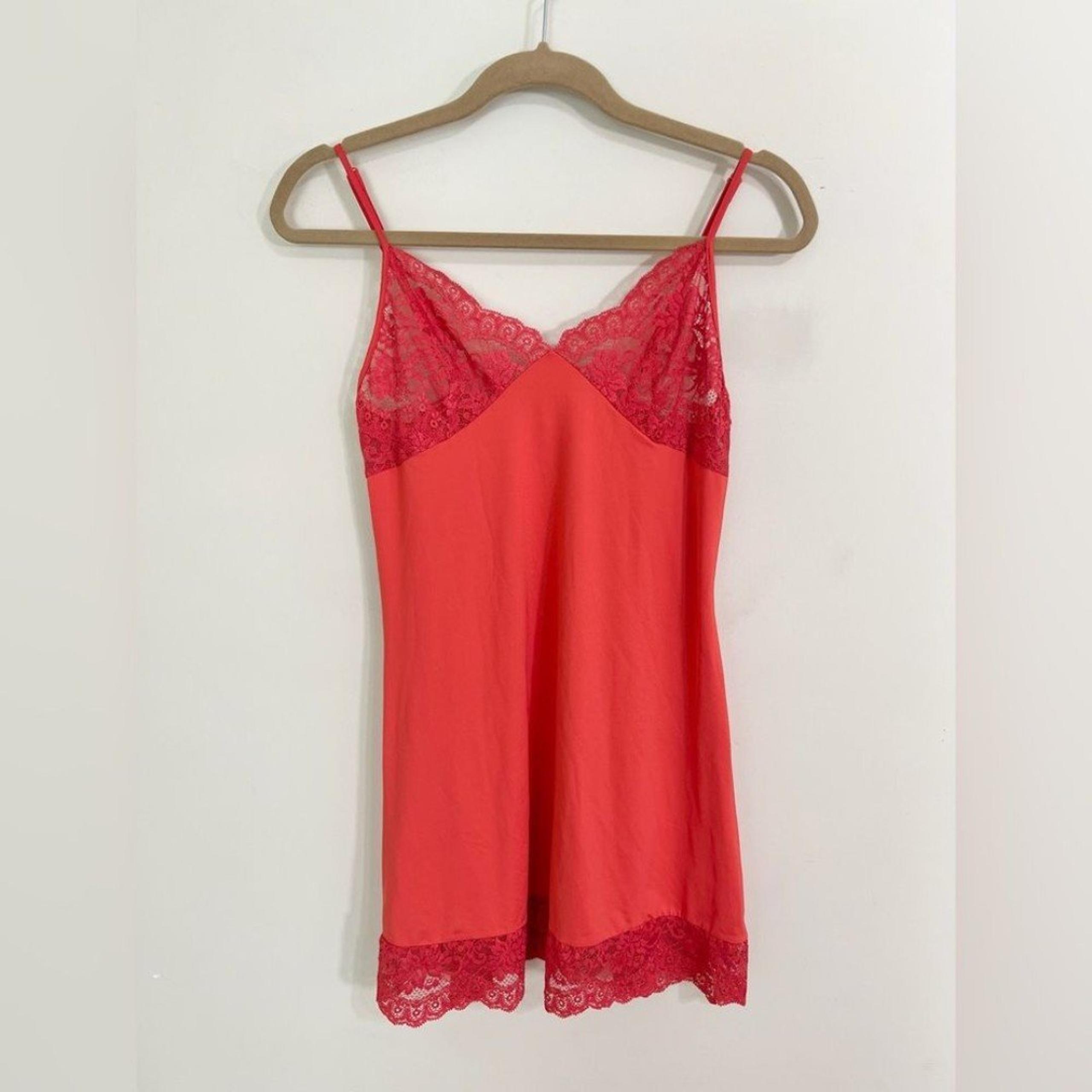 VICTORIA’S SECRET Intimates Lingerie Lace Bodice Slip Mini Dress Feminine Size S