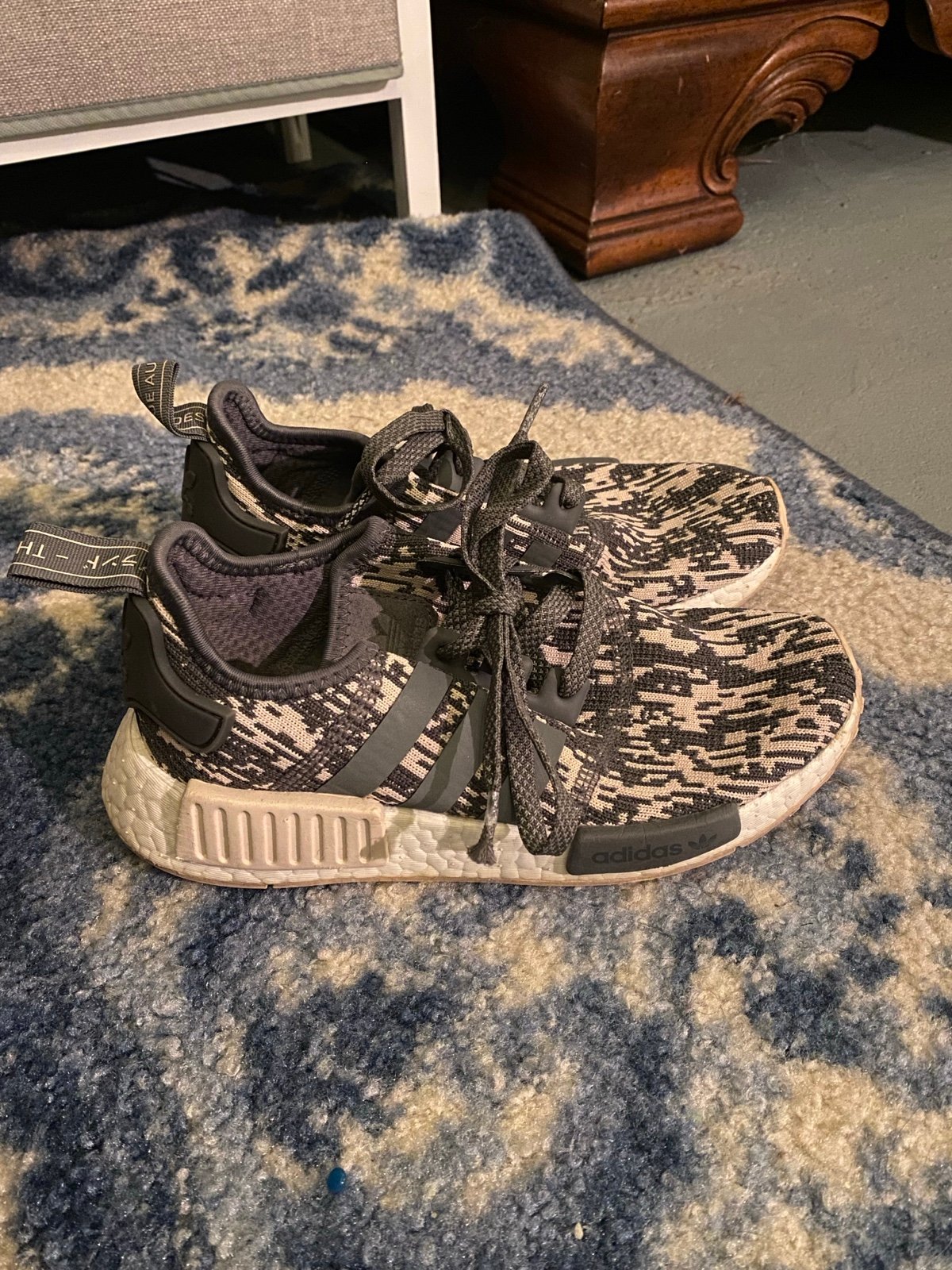 Adidas NMD R1 glitch camo grey