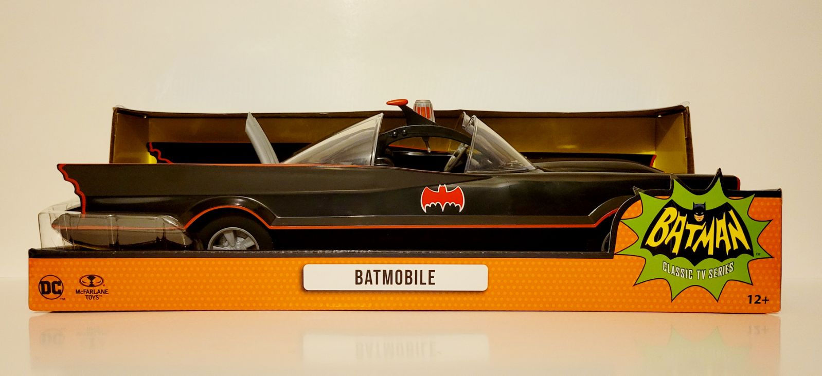 McFarlane Toys DC Retro Batmobile Batman ‘66 Classic TV Series
