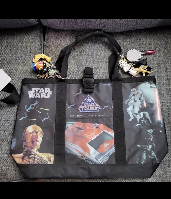 Tokyo Disney Star Wars Star Tours Japan Exclusive Nylon Tote Bag with Keychains